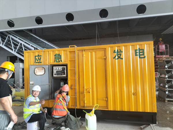 北塔怎样判断空气滤清器是否需要更换？